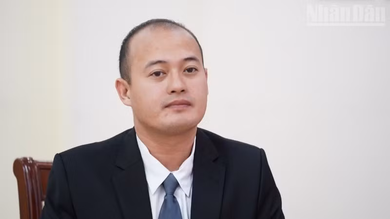 Магистр Тхонг Менгдавид из Института международных исследований и государственной политики Королевского университета Пномпеня. Фото: Динь Чыонг